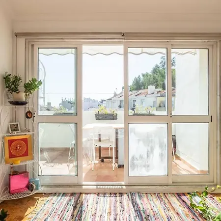 Apartment With Roof Top, View On The Ocean *